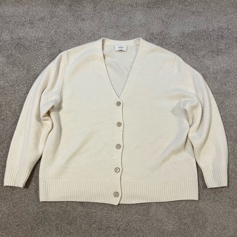 aritzia Wilfred parco white cashmere sweater